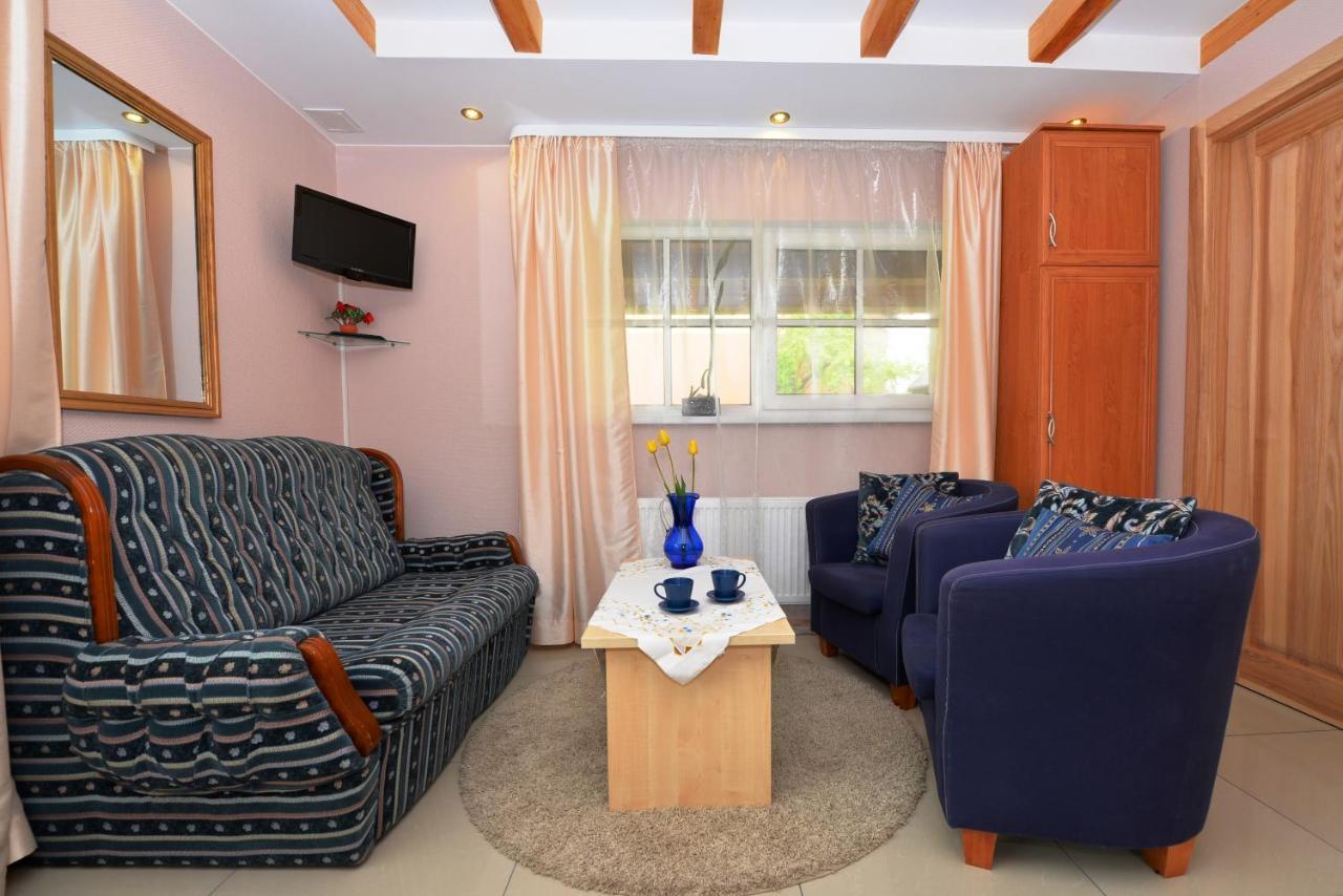 Hotel "Trakaitis" Nameliai Extérieur photo
